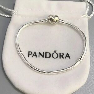 Pandora Moments Heart Clasp Snake Chain Bracelet Size 7.5 Wrist Size 6.7 in